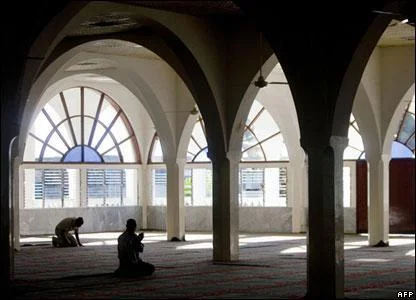 Doğu Almanya'da ilk cami açıldı