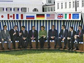 G-8'ler küresel kriz için toplanıyor