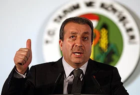 Gelin ve damada Bakan sürprizi