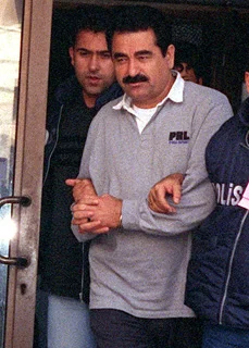İbrahim Tatlıses'e kumar gözaltısı