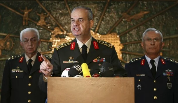 İlker Başbuğ'dan Cumhuriyet Bayramı kokteyli