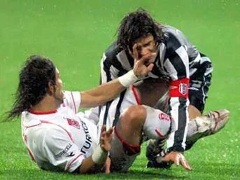 Lider Beşiktaş, Sivas'a takıldı