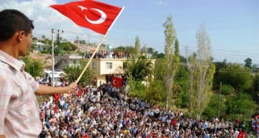 Mardin'de teröre lanet yağdı