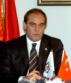 O şimdi Beşiktaş'ın teknik direktörü / VİDEO