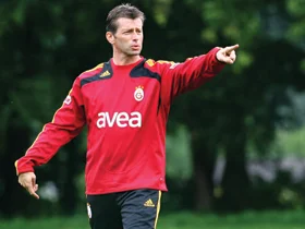 Skibbe'den istifa iddialarına cevap