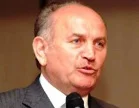 Topbaş: Birilerinin kulağına kar suyu kaçsın