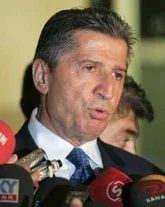 Toptan kuvvetler ayrılığına dikkat çekti