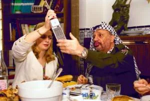 Arafat'ın eşi Filistin'e dönmek istiyor