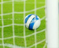 Bakanlardan futbol şovu