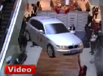 Bu otomobil uçuyor... / VİDEO