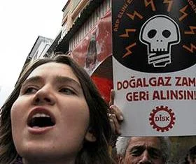 Çalışanlardan 'işsizlik' ve 'zam' mitingi