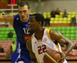 Cim-Bom hız kesmedi:87-72