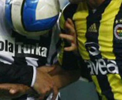 Derbi kralı Fenerbahçe
