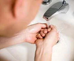 El yıkamak enfeksiyondan koruyor