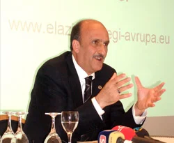 Elazığ'ın DP'li başkanı AKP'ye geçiyor mu?