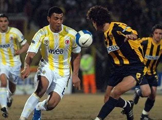 Fenerbahçe Başkent'te kayıp