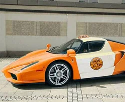 Ferrari Enzo?yu taksi yaptılar