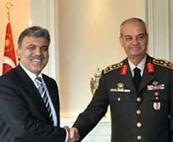 Gül, Başbuğ'u kabul etti