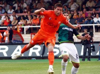 Harry Kewell yasal dopingli çıktı