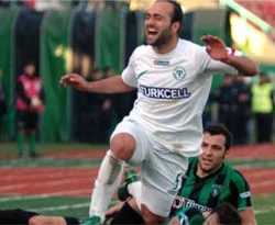 Kocaeli son 10 dakikada farka koştu: 3-0