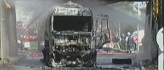 Lpg'li taksi alev alev yandı