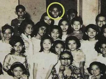 Obama'nın kare kare yaşam öyküsü