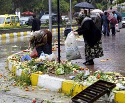 Perşembe'yi sel aldı!