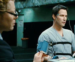 Uzaylı Keanu Reavers insanlığı uyaracak!