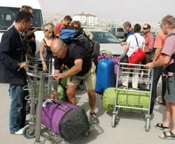 Alman rehineler serbest bırakıldı