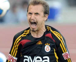 Ayhan: 'Galatasaray favori değil'