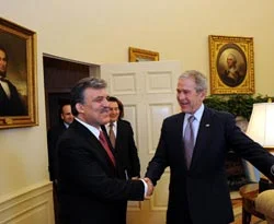 Bush'dan, Gül'e teşekkür telefonu