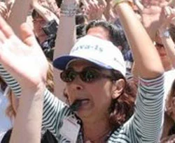 Darülaceze çalışanlarından eylem