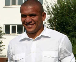 Denizlispor Vega'yla yollarını ayırdı