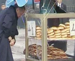 Erdoğan'ın simitçisi işinden oldu