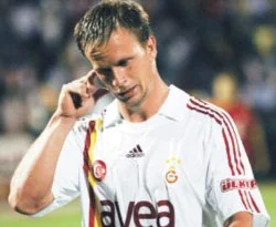 Galatasaray'da Linderoth takımla çalıştı