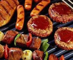 Gece yemek yemek aklandı...