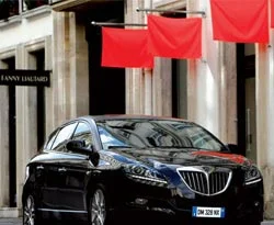 Lancia Delta, 1 depo ile 1260 km gidiyor
