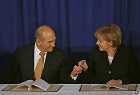 Merkel de Hamas'ı sorumlu tuttu