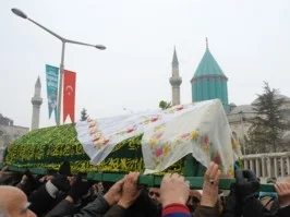 Meyerovitch, Mevlana'nın yakınına defnedildi