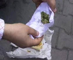 Meyve kasasında uyuşturucu nakliyatı