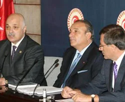 MHP'den Bakan Şahin'e tepki