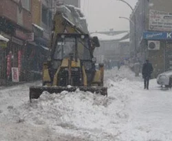 Muş'ta etkili kar yağışı!