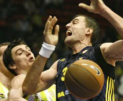 Ne yaptın Kanarya: 72-63