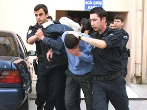 Operasyonda yakalanan 3 kişi tutuklandı