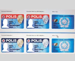 Polislere ?yeni kimlik? seçenekleri