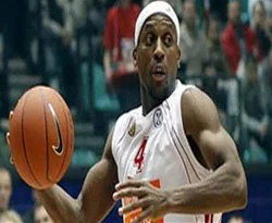 Rashid Atkins G.Saray Cafe Crown'da