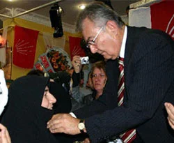 Sezer?den CHP?nin ?çarşaf açılımı?na tepki
