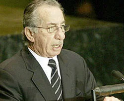 Tassos Papadopulos öldü
