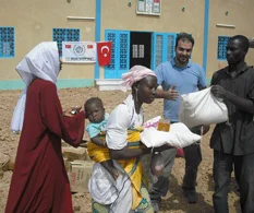 Türkiyeli hayırseverlerin yardımlarıyla yeniden doğdular