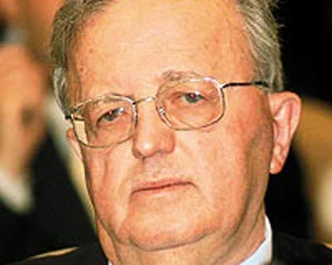 Uzanlara yakalama emri
